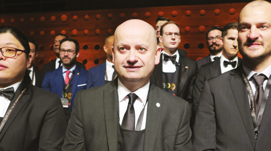 Náš someliér Rasťo Šuták boduje na Majstrovstvách sveta someliérov