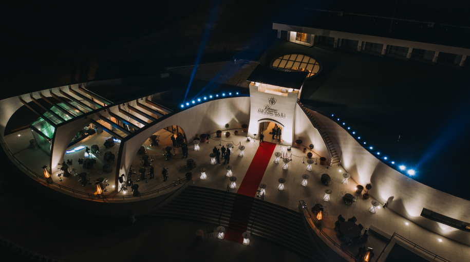 GRAND OPENING nového klenotu